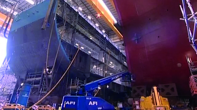 temporary steel protection on HMS Queen Elizabeth fabrication